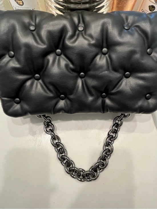 Zara Handbags - Zara Black Quilted Chain Shoulder Bag - Women
